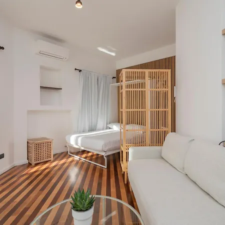Charming With Private Terrace Darsena Area * Milano