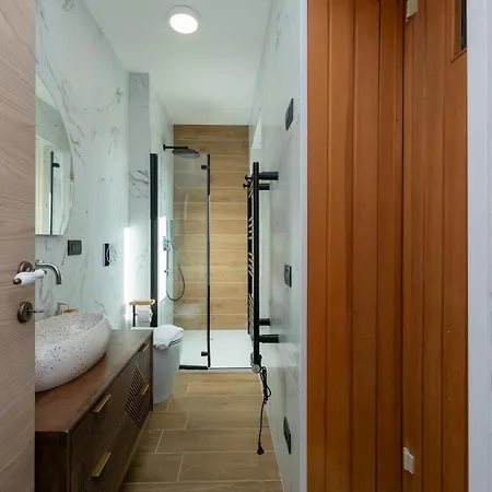 Daire Charming With Private Terrace Darsena Area *