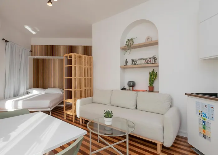 I-host Aparment - Ausonio 16 Mono Appartamento *