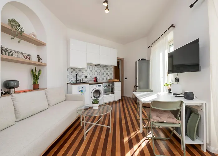 I-host Aparment - Ausonio 16 Mono Appartamento